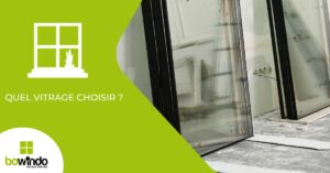 Section transversale d'un double vitrage montrant deux panneaux de verre séparés par une lame d'air ou de gaz